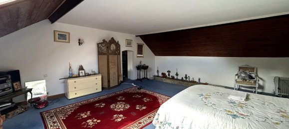 2 Schlafzimmer Haus in Augy-sur-Aubois, France, Nr. 88312 10