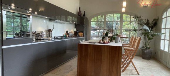 4 Schlafzimmer Haus in Arles, France, Nr. 279606 4