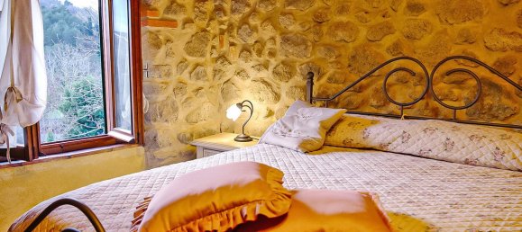 2 bedrooms House in Santa Fiora, Italy No. 233577 17