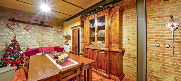 2 bedrooms House in Santa Fiora, Italy No. 233577 5