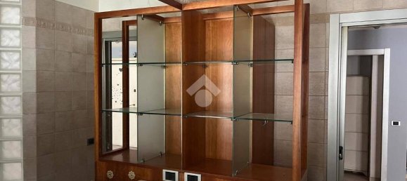 Apartamento de 2 dormitorios en Genoa, Italy No. 183055 18