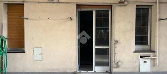 Apartamento de 2 dormitorios en Genoa, Italy No. 183055 12