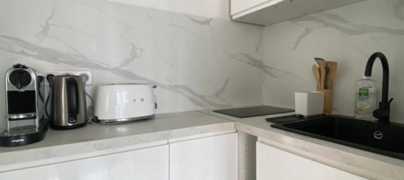 Studio à Cannes, France No. 328080 7