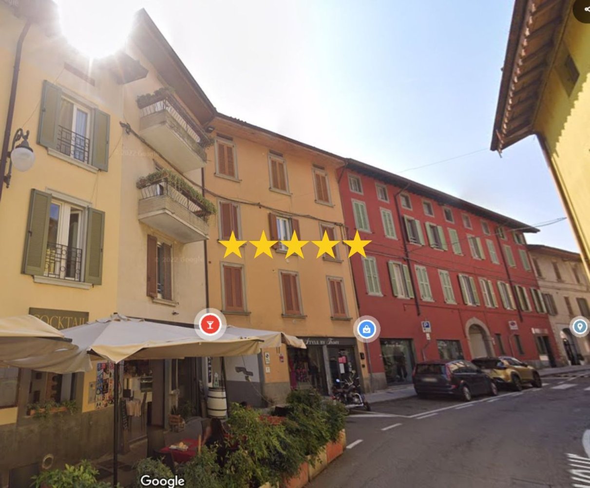 4غرفة شقة في Alzano Lombardo, Italy رقم 338562