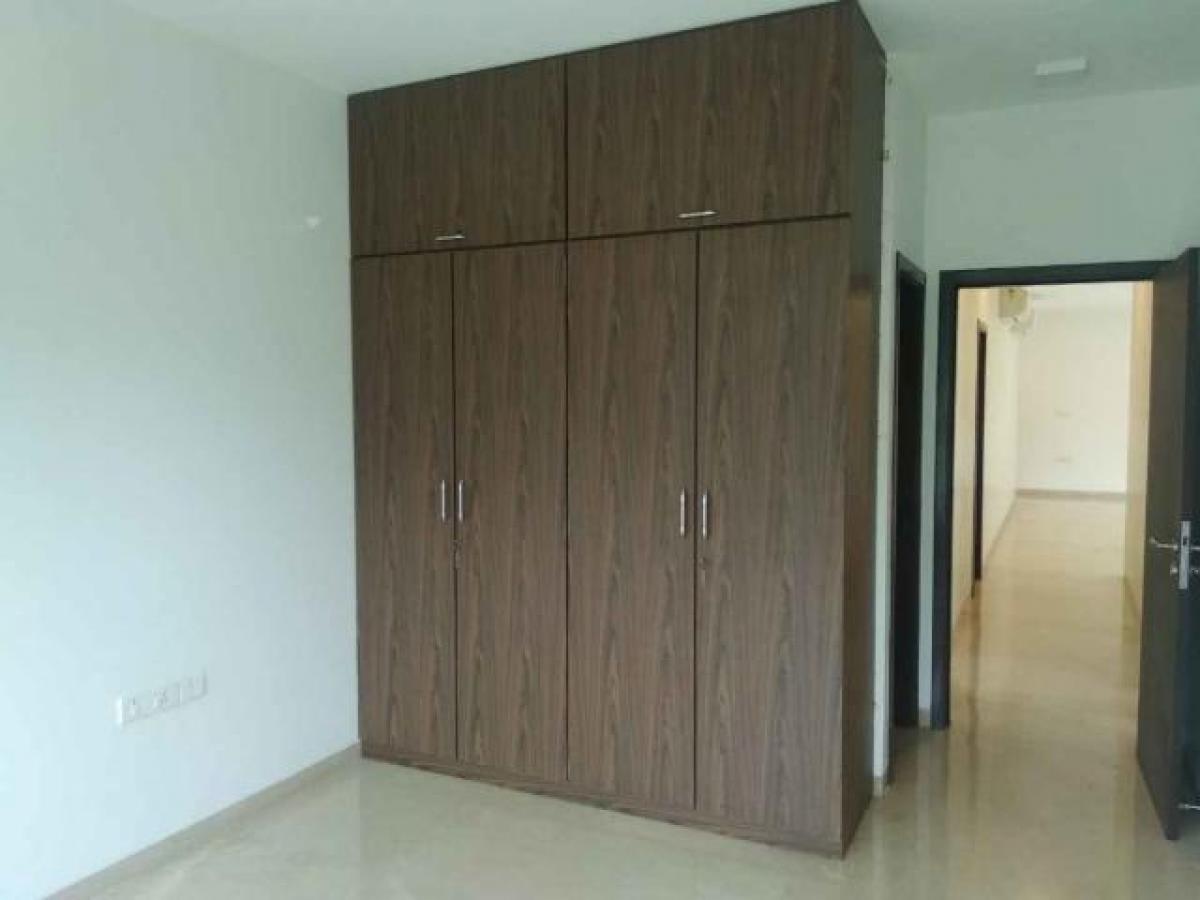 Дом с 3 спальнями в Мумбаи, Индия № 51390