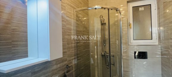 Квартира с 2 спальнями в Сан-Пауль-иль-Бахар, Мальта № 10946 10