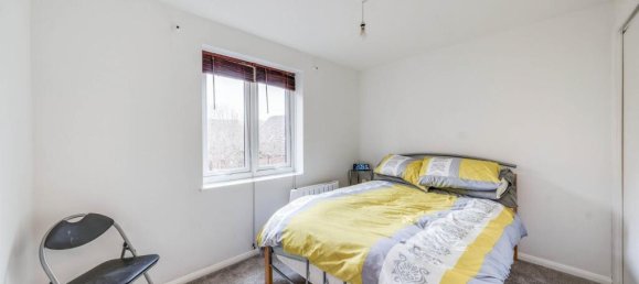 1 bedroom Apartment in Sutton, United Kingdom No. 2341 6