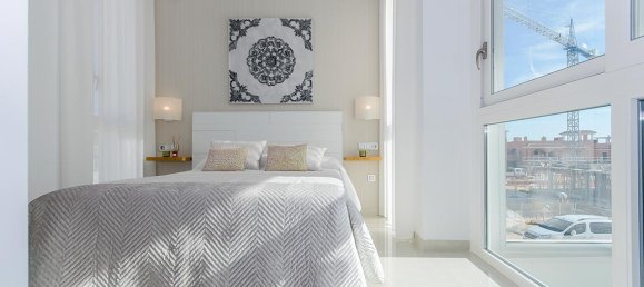 5 bedrooms Villa in Alicante, Spain No. 6323 14