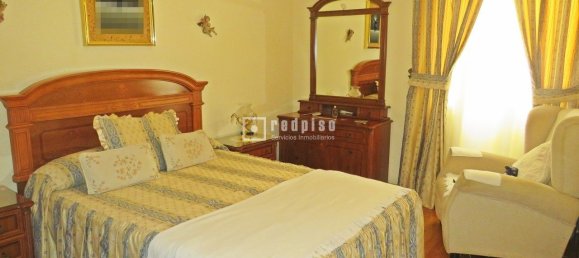 Apartamento de 3 dormitorios en Málaga, Spain No. 179674 5