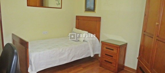 Apartamento de 3 dormitorios en Málaga, Spain No. 179674 22