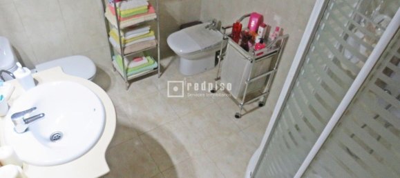 Apartamento de 3 dormitorios en Málaga, Spain No. 179674 14