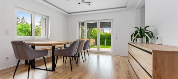 10-salle Maison de ville à Stuttgart, Germany No. 283325 4