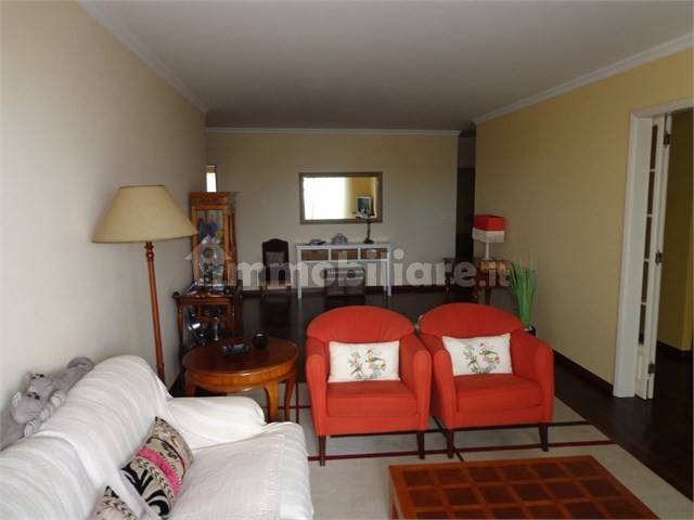 4 bedrooms Apartment in Turin, Italy No. 262269