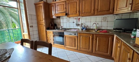 3 bedrooms Apartment in Florence, Italy No. 287290 6