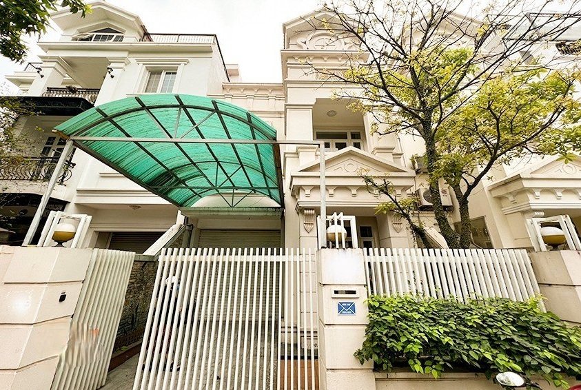 4 bedrooms Condominium for rent in Tay Ho, Ha Noi, Vietnam № 13503