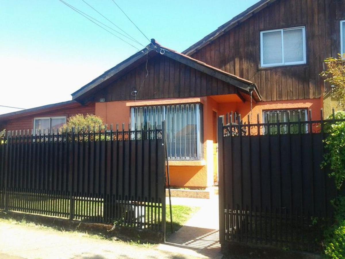 3 bedrooms House in Biobio, Chile No. 2037