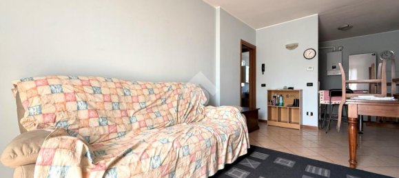 2 bedrooms Apartment in Soresina, Italy No. 287074 2