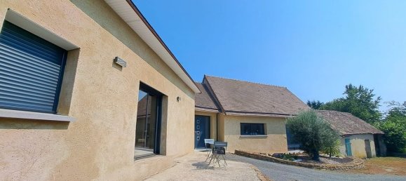 3 bedrooms House in Ecommoy, France No. 288016 14