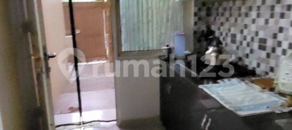 Дом с 4 спальнями в Тангеранг, Индонезия № 1983 45