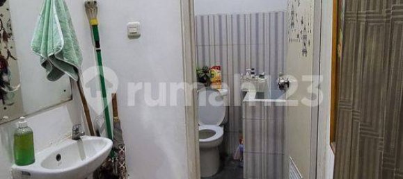 Дом с 4 спальнями в Тангеранг, Индонезия № 1983 47