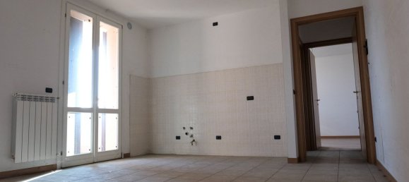 4-salle Appartement à Inzago, Italy No. 10559 18