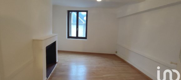 5 rooms Townhouse in Signy-l'Abbaye, France No. 52709 4