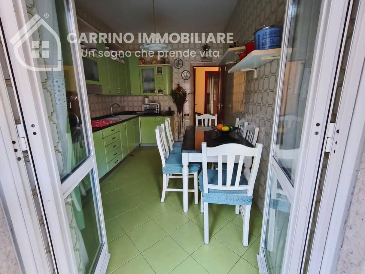 3-salle Appartement à Portici, Italy No. 26782