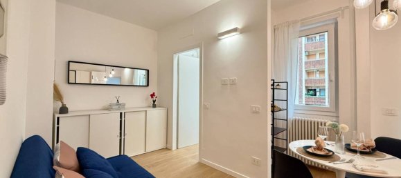 1 bedroom Apartment in Milan, Italy No. 323487 2