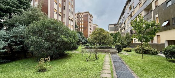1 bedroom Apartment in Milan, Italy No. 323487 30