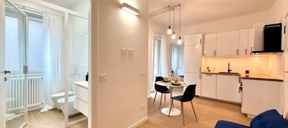 1 bedroom Apartment in Milan, Italy No. 323487 6