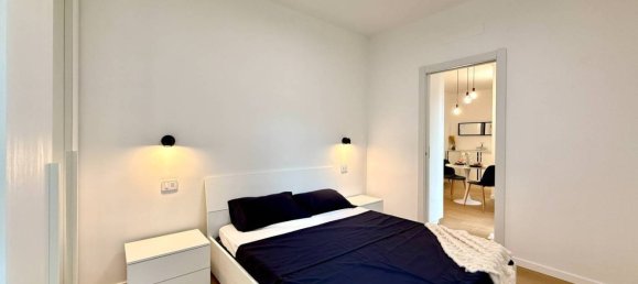 1 bedroom Apartment in Milan, Italy No. 323487 24