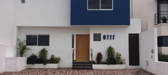 3 bedrooms House in Queretaro, Mexico No. 181289 2