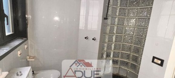 5 rooms House in Adrano, Italy No. 90862 10