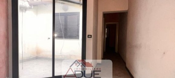 5 rooms House in Adrano, Italy No. 90862 14