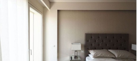 4 rooms Penthouse in Florence, Italy No. 131902 19