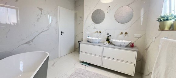 4 غرف نوم منزل في Delmenhorst, Germany رقم 321600 26