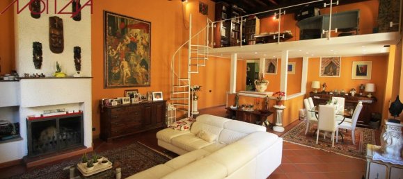 5-salle Appartement à Lucca, Italy No. 177689 35