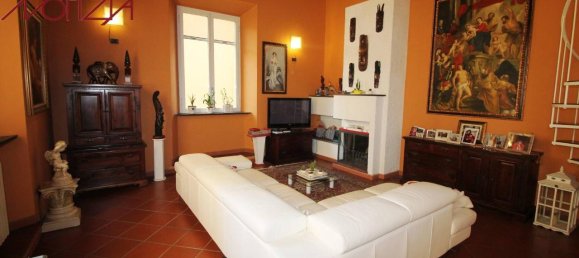 5-salle Appartement à Lucca, Italy No. 177689 34