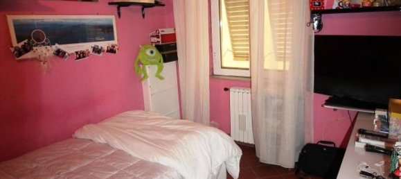 5-salle Appartement à Lucca, Italy No. 177689 26