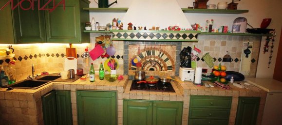 5-salle Appartement à Lucca, Italy No. 177689 6