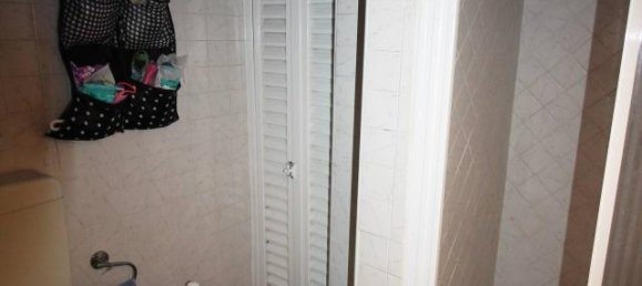 5-salle Appartement à Lucca, Italy No. 177689 30