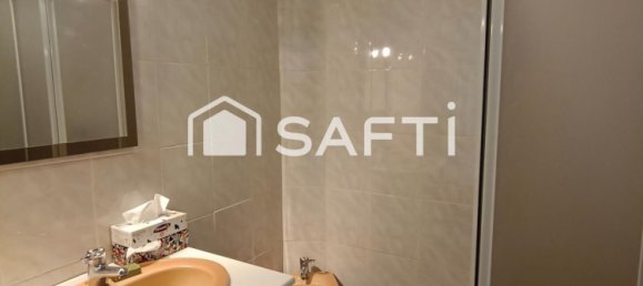 2 bedrooms Apartment in Vire, France No. 328767 7