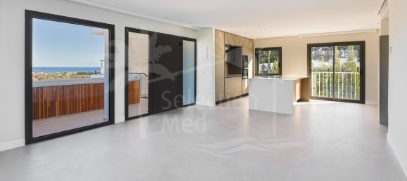 Ático de 2 dormitorios en Marbella, Spain No. 126547 24