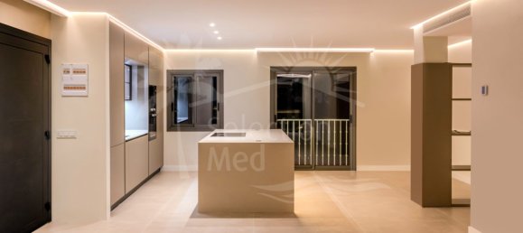 Ático de 2 dormitorios en Marbella, Spain No. 126547 18