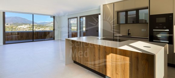 Ático de 2 dormitorios en Marbella, Spain No. 126547 2