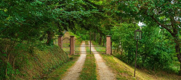 5 Schlafzimmer Villa in Borgo San Lorenzo, Italy, Nr. 264802 30