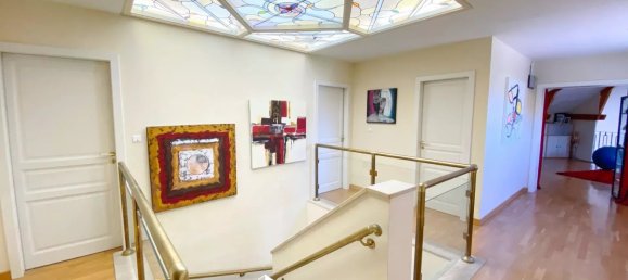 Villa de 4 dormitorios en Hettange-Grande, France No. 68270 7