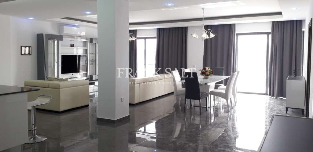 Maisonette de 3 dormitorios en Saint Paul's Bay, Malta No. 4394