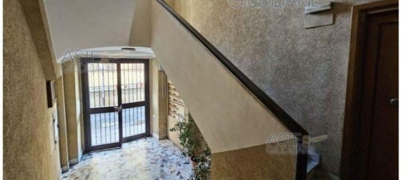 3 rooms Apartment in Rome, Italy No. 194642 11