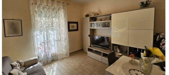 3 rooms Apartment in Rome, Italy No. 194642 7